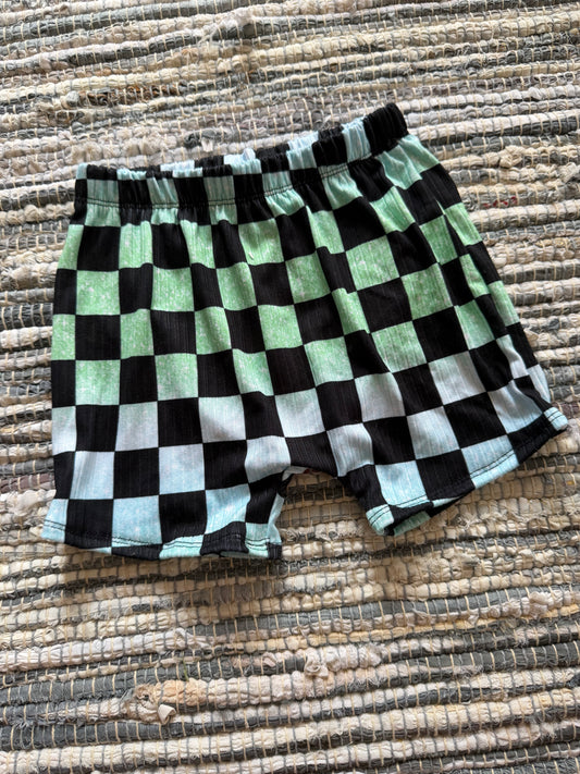 4T Boy Shorts Check