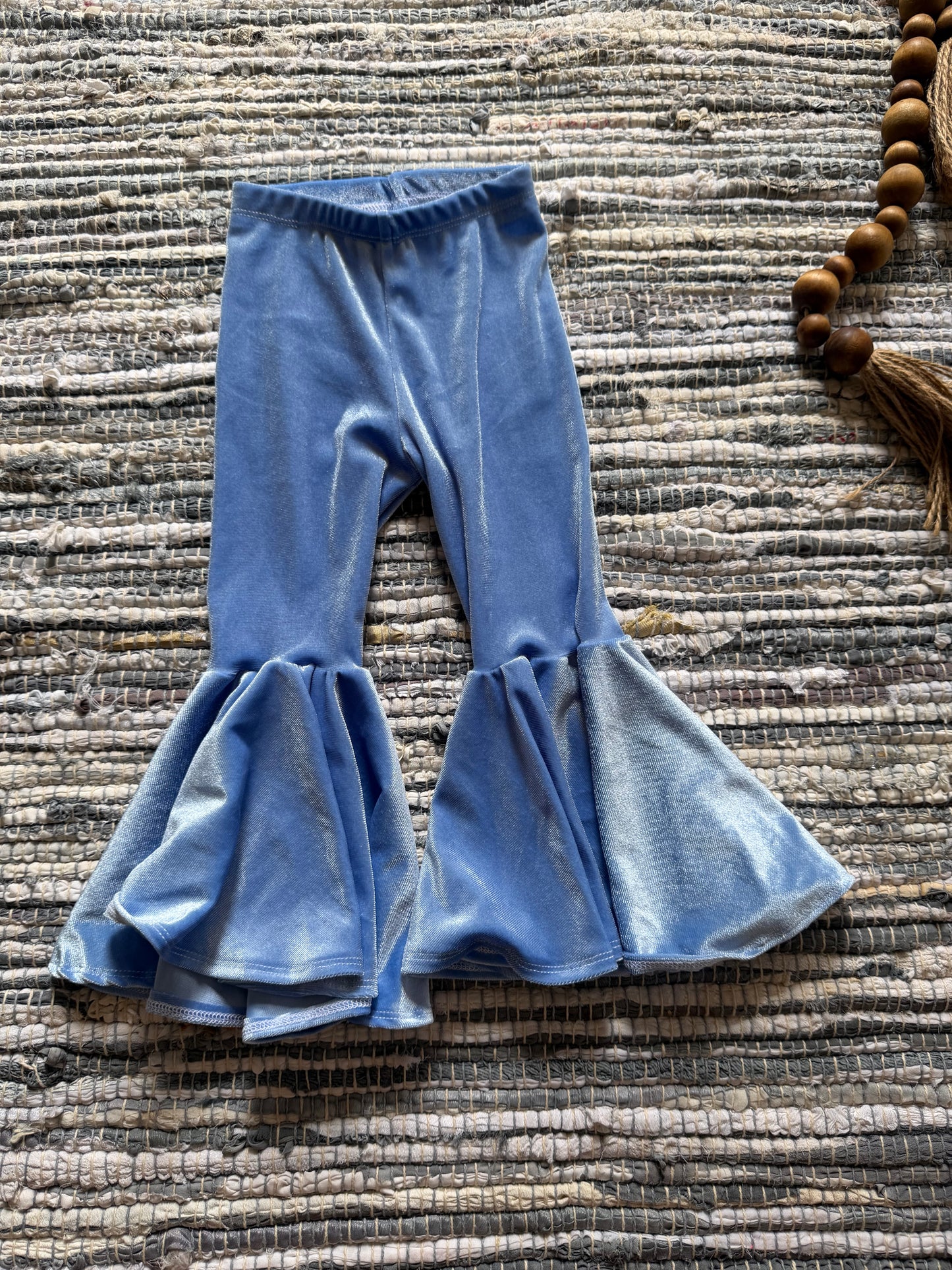 12/18m Velvet Bells