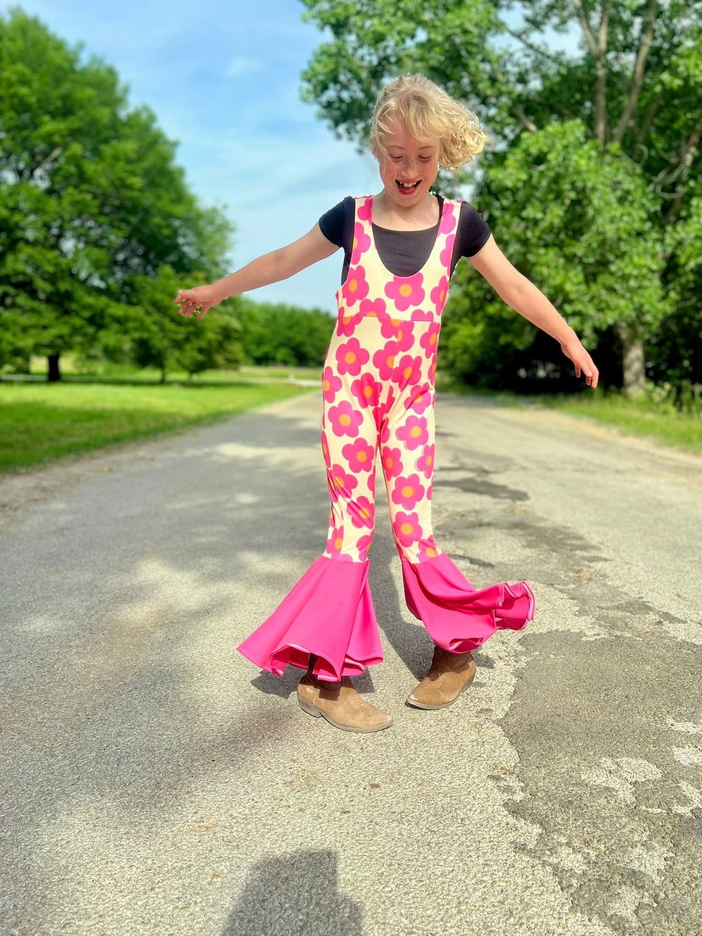Mira pinafore